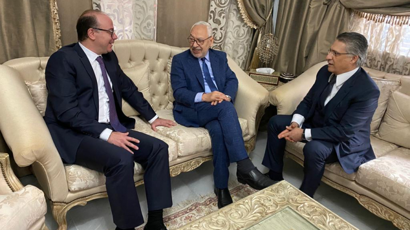 لقاء بين الفخفاخ والغنوشي والقروي