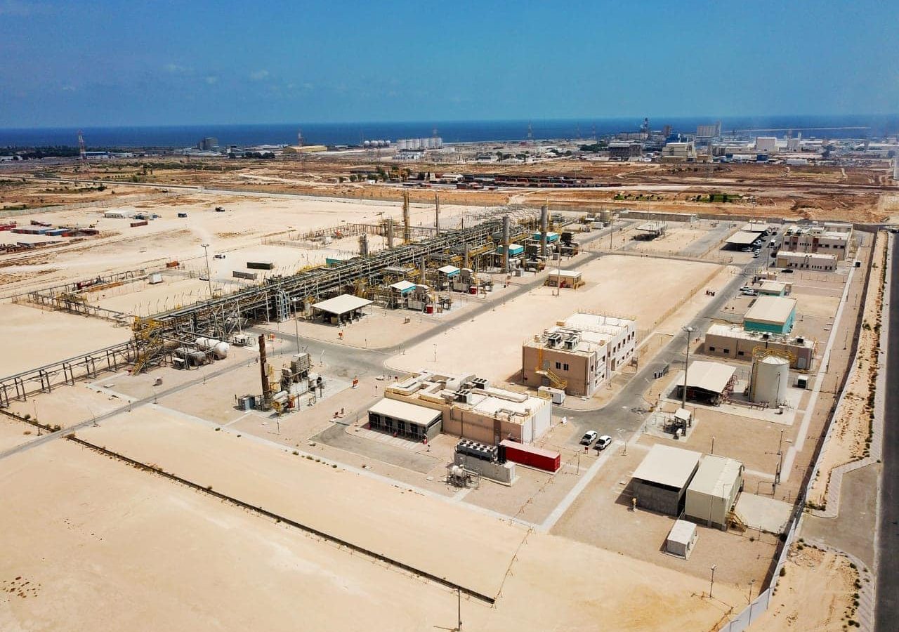 “حقل نوّارة” يثير الجدل