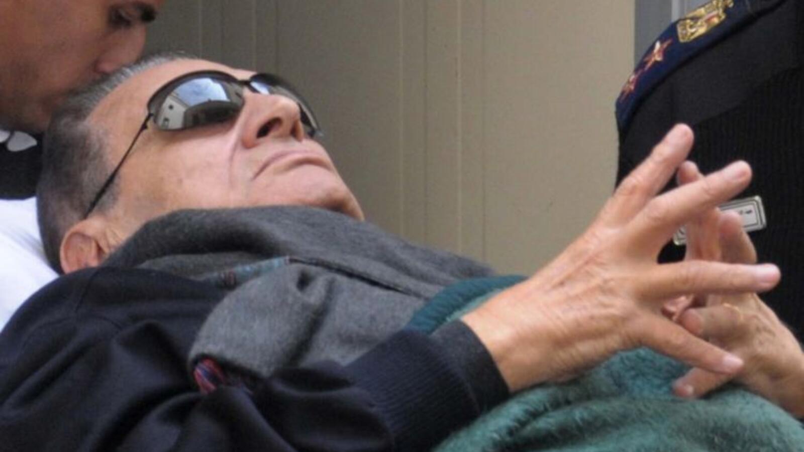 مبارك “توفي” 16 مرة خلال 9 سنوات