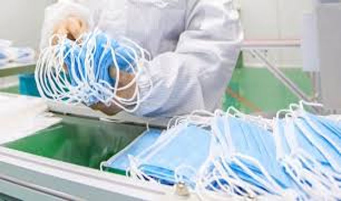 Rafraf : mille bavettes pour appuyer les efforts de lutte contre coronavirus