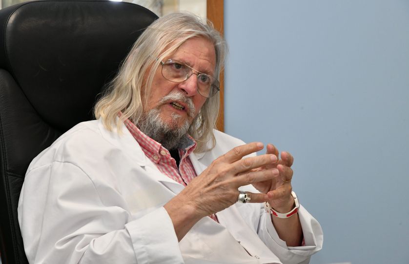 La chloroquine et Didier Raoult… deux contre le coronavirus