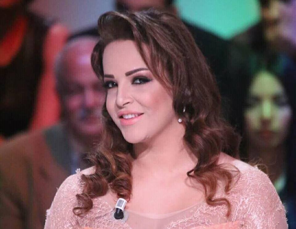 آمنة فاخت في العزل الصحي الذاتي