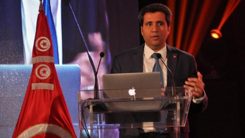 وزير النقل: حركة نقل السلع ستتواصل ومنع الطواقم من مغادرة سفنهم