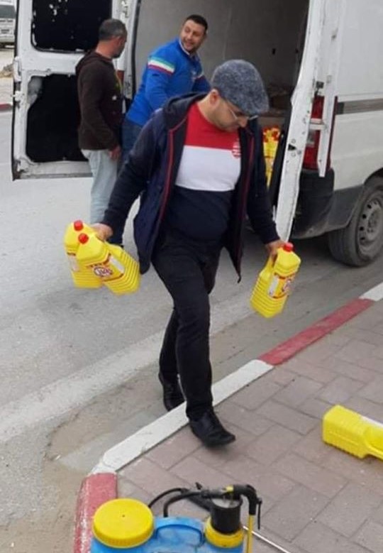 لمقاومة كورونا: خلية احباء النادي الافريقي بدار شعبان الفهري تنخرط في المد التضامني