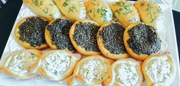 فطائر الجبن بالزعتر