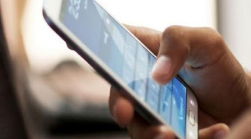 مقترحات لتطوير هواتف ذكية لاستخدامها في مكافحة كورونا
