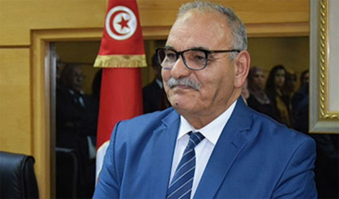 وزير التجارة: الجيش الوطني سيتولى حراسة توزيع مادة السميد على بعض المناطق الريفية