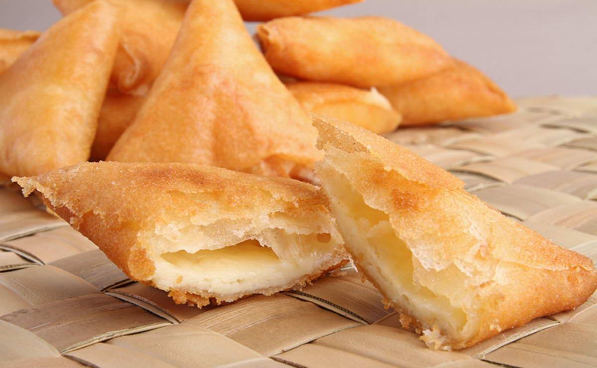 سمبوسك بالجبن من المطبخ اللبناني