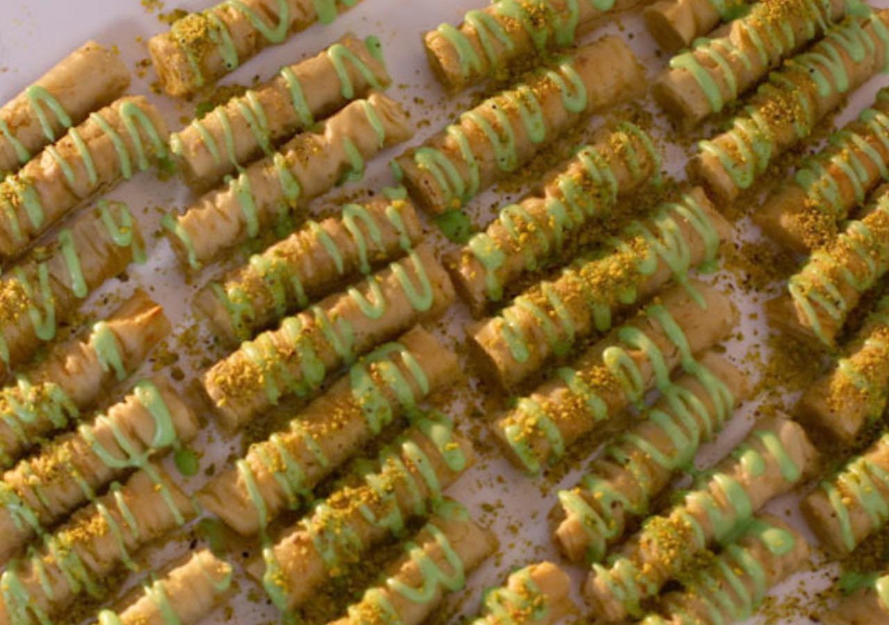 طريقة تحضير البقلاوة بالفستق