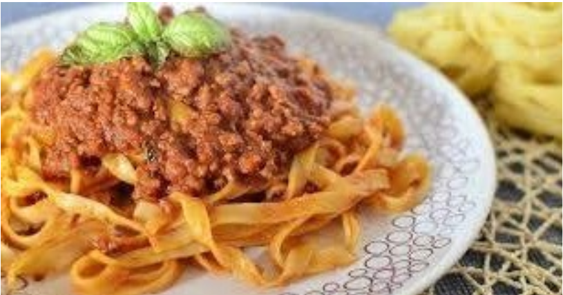 رشتة باللحم المفروم