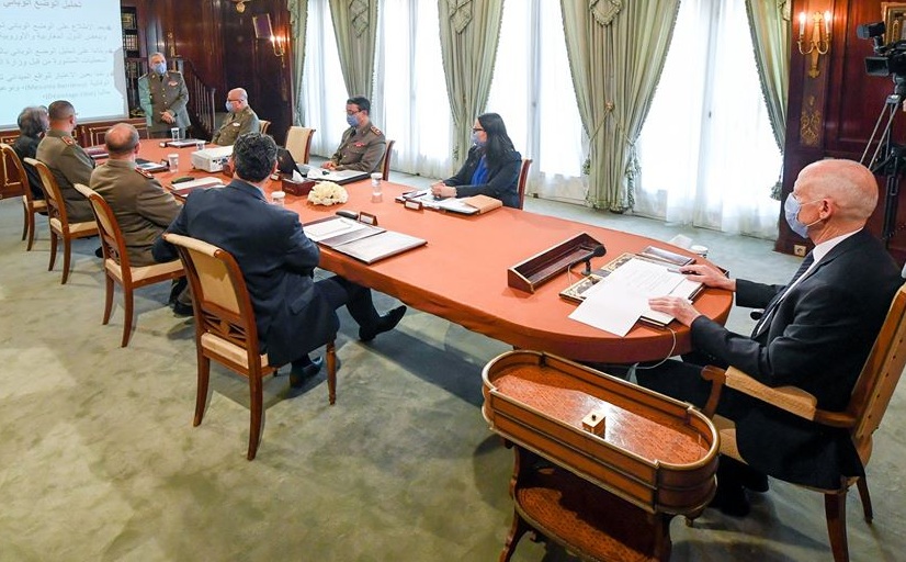 Kais Saied reçoit le ministre de la Défense nationale