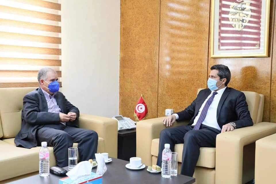 في لقاء الطبوبي ومعروف: الحفاظ على عمومية مؤسسات النقل بإبعادها عن التسييس