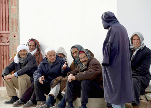 صرف منحة إضافية لـ 140 ألف متقاعد