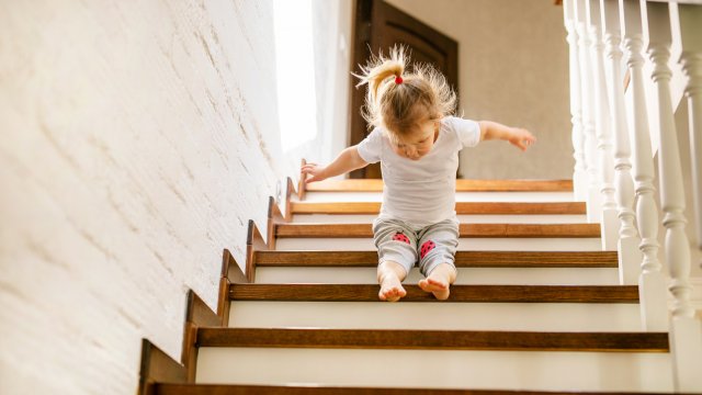 مؤلم جدا بالمرناقية / رضيع يسقط من درجات الطابق الثاني فيلقى هذا المصير مؤلم جدا بالمرناقية / رضيع يسقط من درجات الطابق الثاني فيلقى هذا المصير 