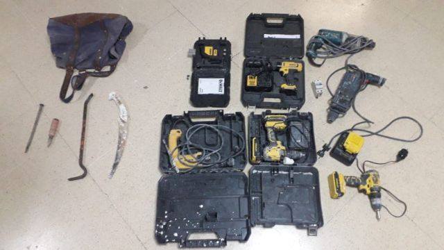 حدائق قرطاج: الإطاحة بسارق حضائر البناء والمحلات متلبسا في كمين