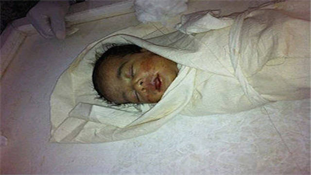 المنستير:عاد سكرانا فداست أقدامه ابنه الرضيع فقتله