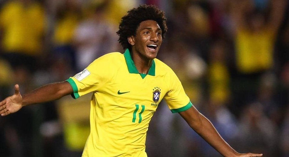 تحت أنظار ليفربول: نيمار برازيلي في الـ17 من عمره