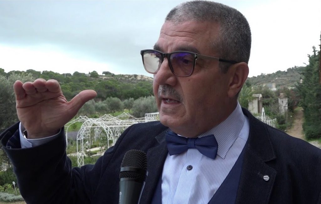 رئيس بلدية وراد