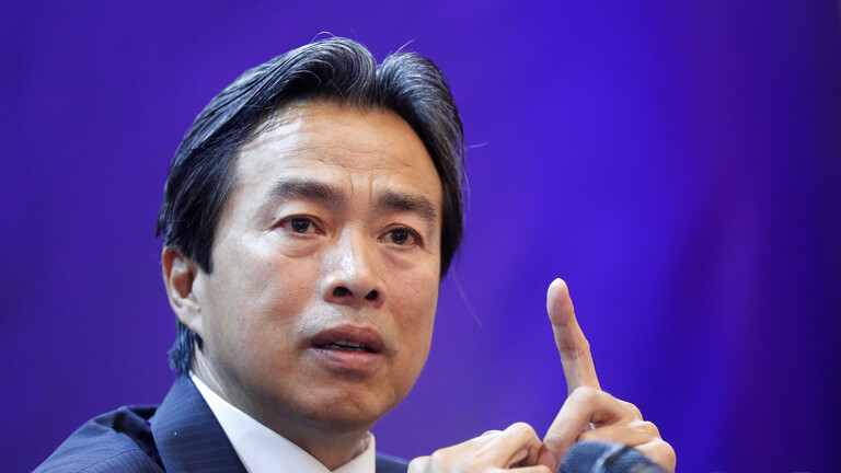 رد قبل يومين على اتهامات بومبيو: العثور على السفير الصيني في اسرائيل ميتا