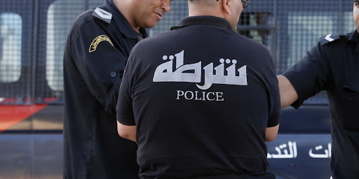 الكبارية :القبض على شخص افتك دراجة نارية بعد تهديده