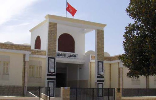 محاولة انتحار حرقا أمام المحكمة الابتدائية بقفصة