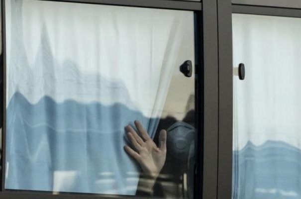 3 أصناف من الوافدين لا يخضعون للحجر الصحّي الإجباري