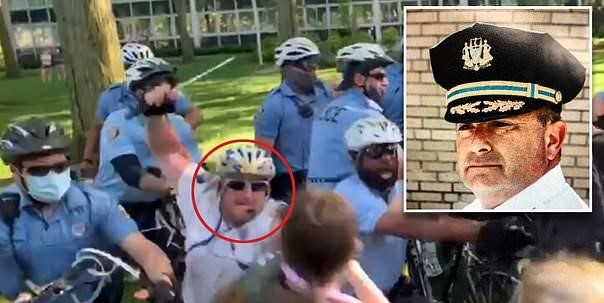 هذه عينة أخرى من انفلات الشرطة الأمريكية ..شاهدوا الفيديو