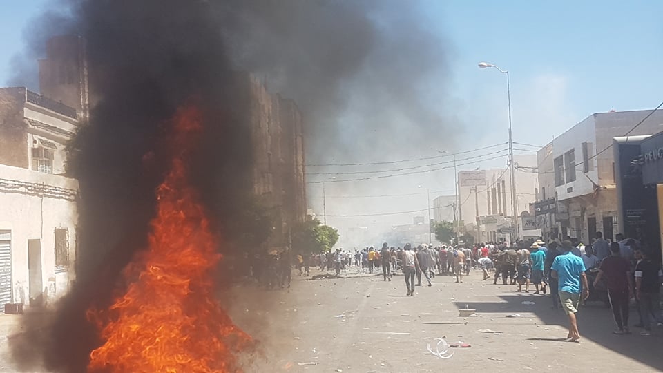 قضية ضدّ رئيس الحكومة ووزير الداخلية ووالي تطاوين