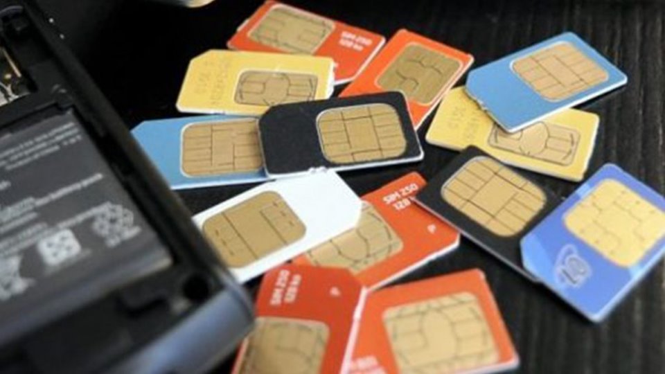 قدما من العاصمة إلى سوسة لشراء شرائح هاتف جوال :قصة شاب وفتاة كونا عصابة للتحيل باستعمال وثائق الآخرين