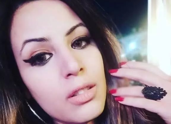 مصر: عرضت نفسها للزواج فطردوها من العمل