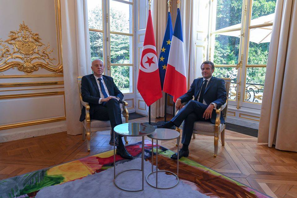 بعد المكالمة الهاتفية/ قيس سعيّد تقابل مع ماكرون في باريس حسب رفيق عبد السلام