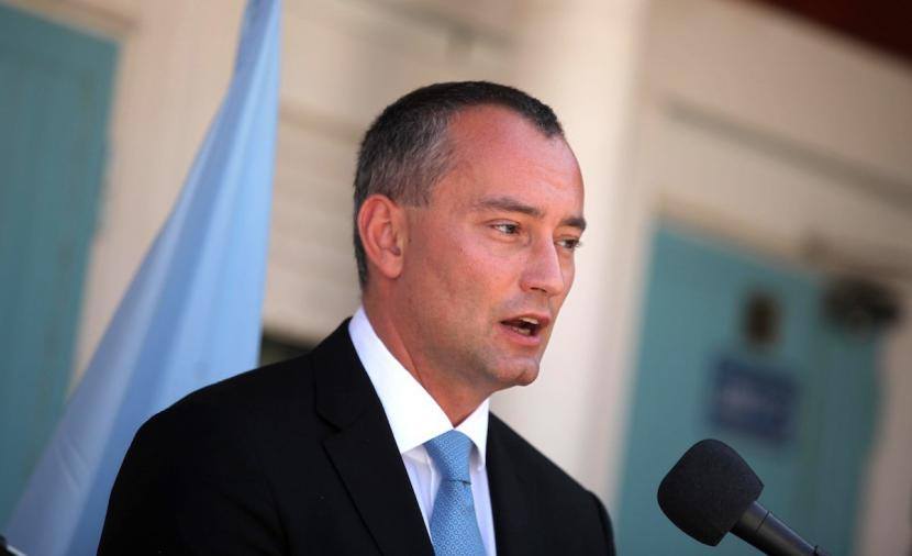 ملادينوف في أريحا: هذا بيتكم يا فلسطينيين…