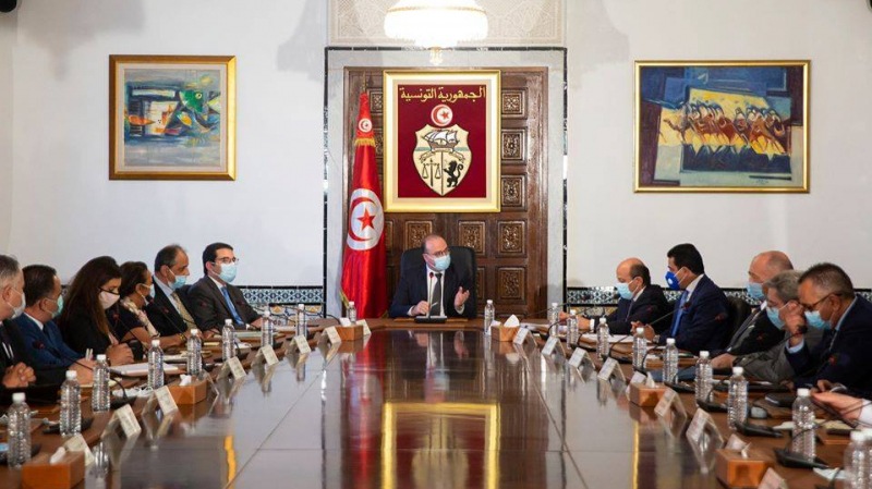 الفخفاخ يقرّر إقالة وزراء النهضة الفخفاخ يقرّر إقالة وزراء النهضة