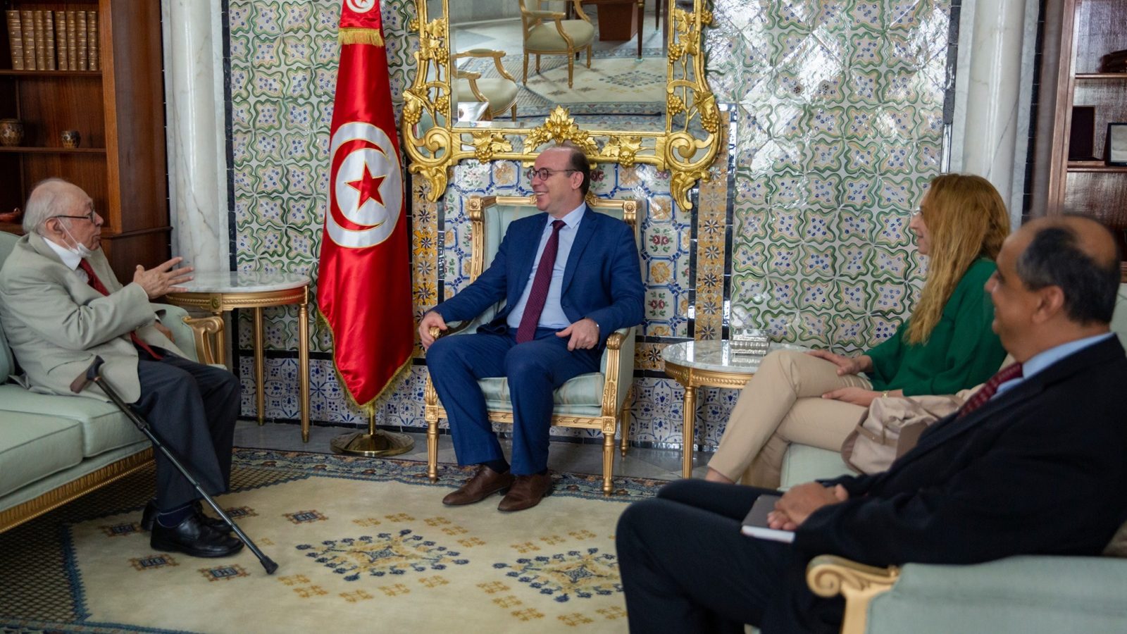 الفخفاخ يلتقي المؤرخ عبد الجليل التميمي