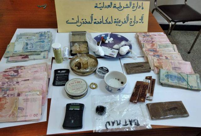 كوكايين وزطلة قيمتها 60 ألف دينار في منزل أحد المروجين