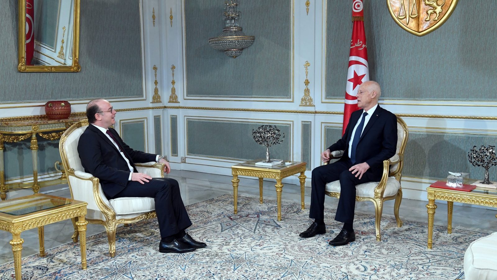 ماذا في لقاء سعيد بالفخفاخ؟