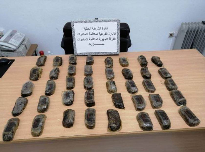 بنزرت: 40 صفيحة 