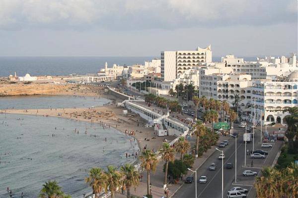 مركز كوفيد 19  بالمنستير: استقالة جماعية للإطارات وتعزيزات أمنية