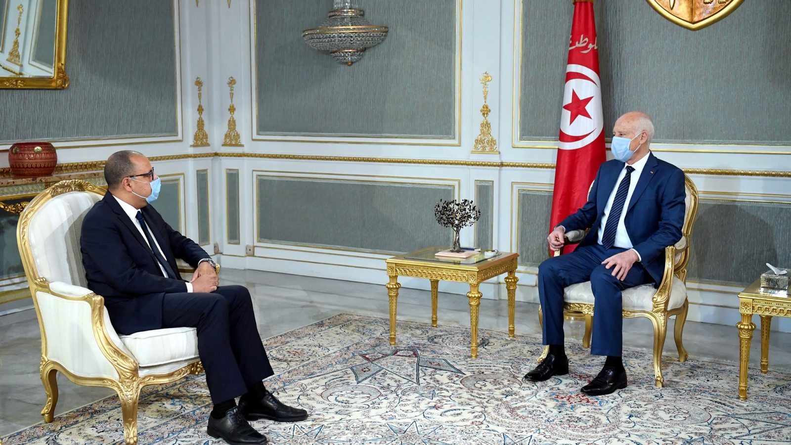 المشيشي يطلع سعيّد على تقدم مشاورات تشكيل الحكومة