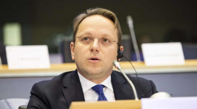 مفوض الاتحاد الاوروبي : على تونس تحمل مسؤولياتها في التصدي للهجرة السرية