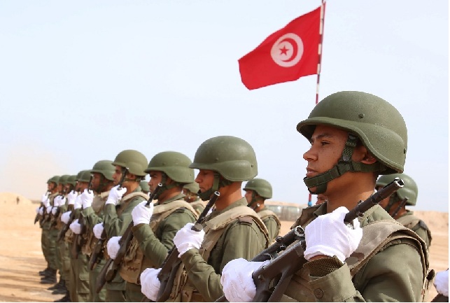 تونس تحيي الذكرى 69 لانبعاث الجيش الوطني
