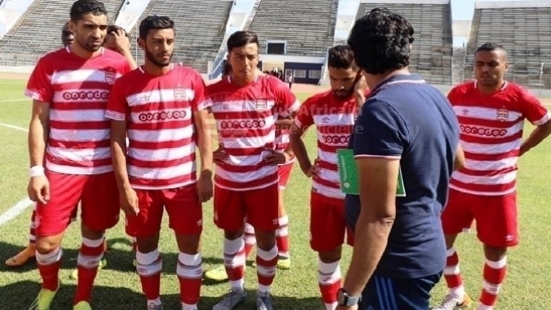 النادي الإفريقي : اليونسي يعد اللاعبين بمنحة خاصة  من أجل المرتبة الثانية