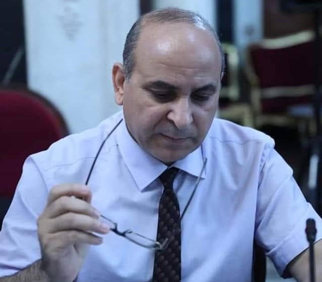 نائب عن ائتلاف الكرامة ينصح المشيشي بالابتعاد عن وصاية الرئيس وديوانه