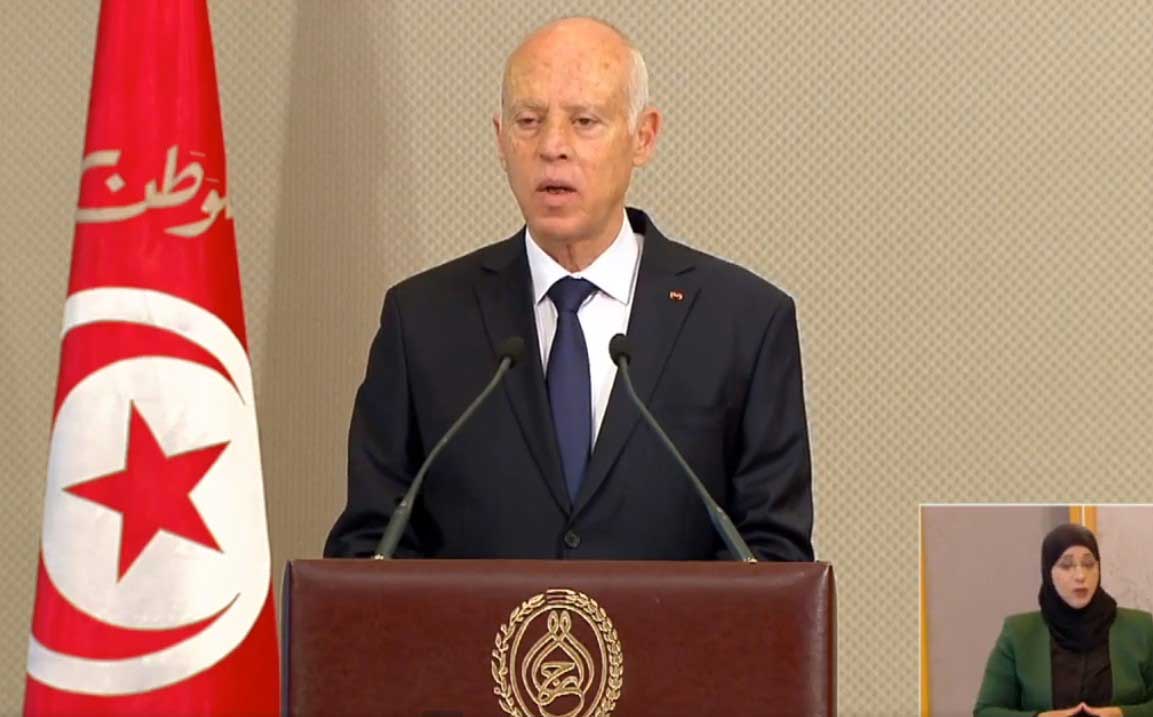 قيس سعيد يتحول إلى مدينة منزل بوزيان