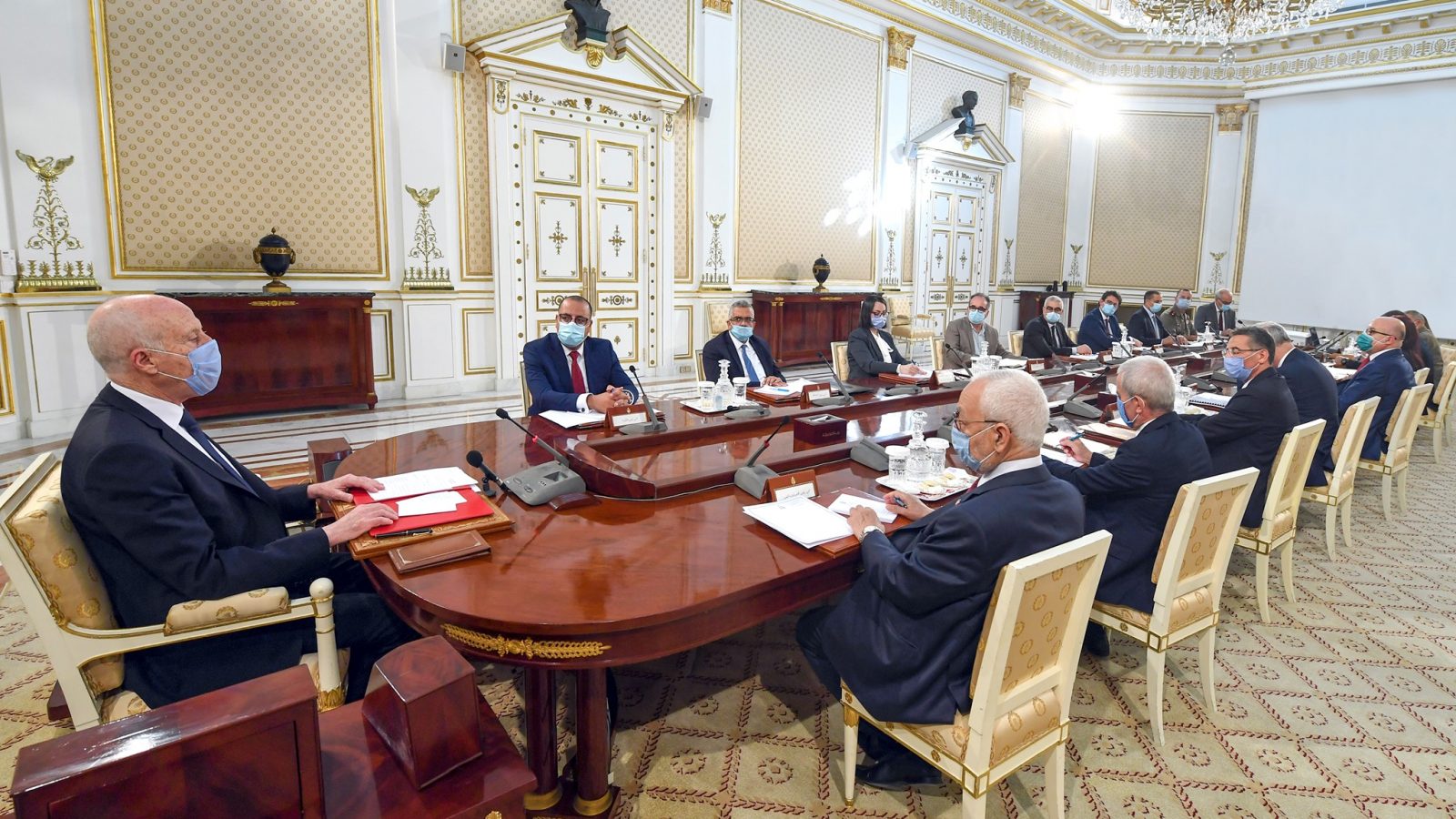 رئيس الجمهورية: سنطبق حكم الإعدام وأطراف وراء عصابات الاعتداءات(فيديو)