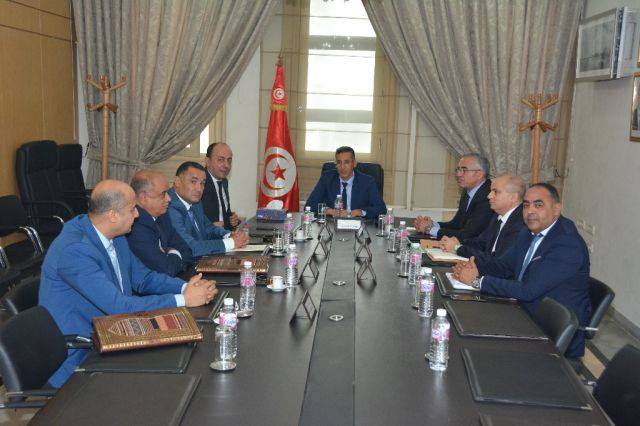 اجتماع لوزير الداخلية بالقيادات الأمنية العليا