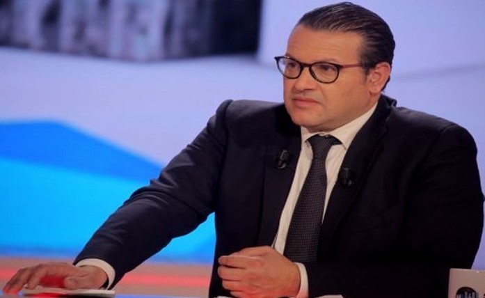 برنامج تناظر جديد على قناة 