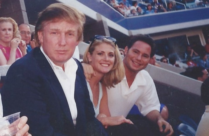 عارضة أزياء تتهم 