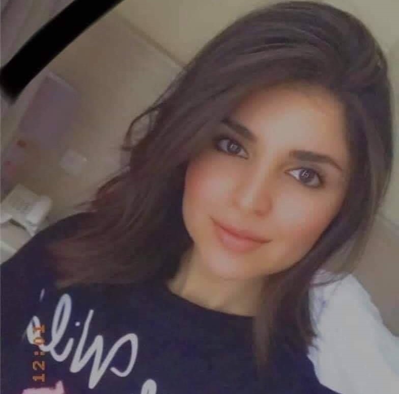 اقتحموا منزلها وذبحوها مع والديها.. مجزرة بحق ناشطة عراقية