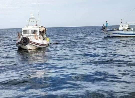 تفاصيل اختطاف مركب تونسي من طرف قراصنة ليبية (فيديو)